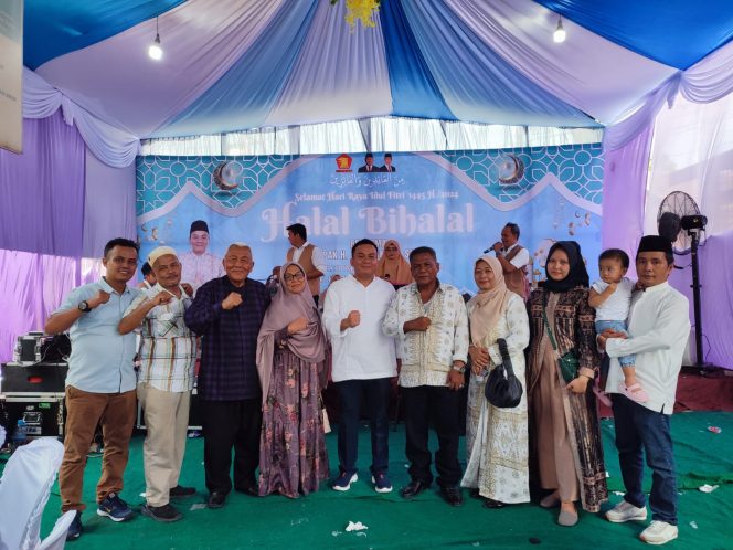 
					Caleg Terpilih Zulkarnaen SKM Mengelar Acara Halal bi Halal Idul Fitri 1445 hijriah