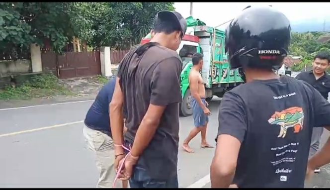 
					Disebuah Tanjakan Jalan Opsnal Polres Sergap Pelaku Narkoba