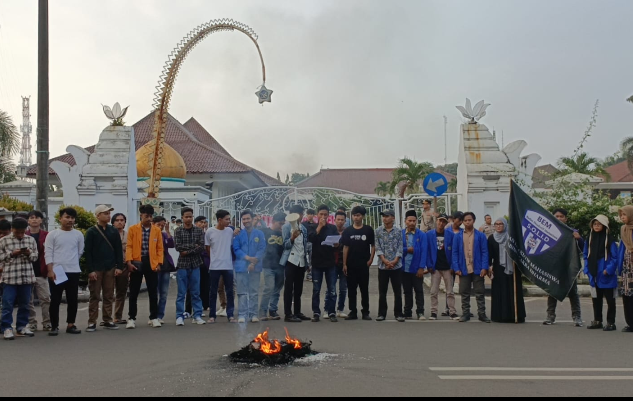 Aliansi Badan Eksektif Mahasiswa (BEM) Serang Raya Akan Menggelar Aksi Demonstrasi Mendesak Kemendagri Tolak Perpanjangan Masa Jabatan Pj Gubernur Banten