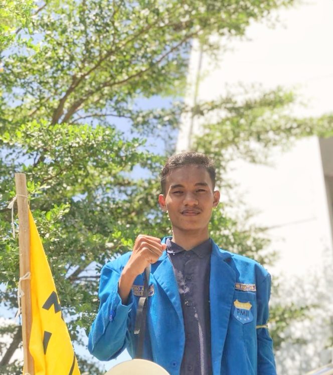 
					Bersama PC PMII Sumbawa Berantasi Narkoba Sampai Keakarnya