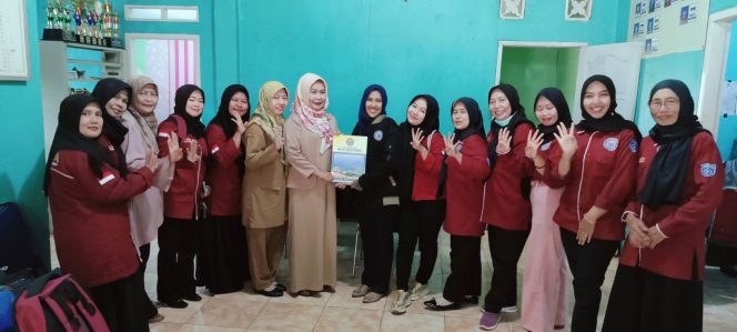 
					Mahasiswa KKM 04 UNIBA Siap Edukasi Teknologi Tepat Guna Pada Masyarakat