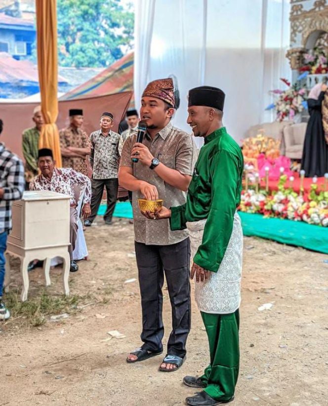 
					Budaya Pantun Dalam Acara Pernikahan Titipan Budaya Terdahulu