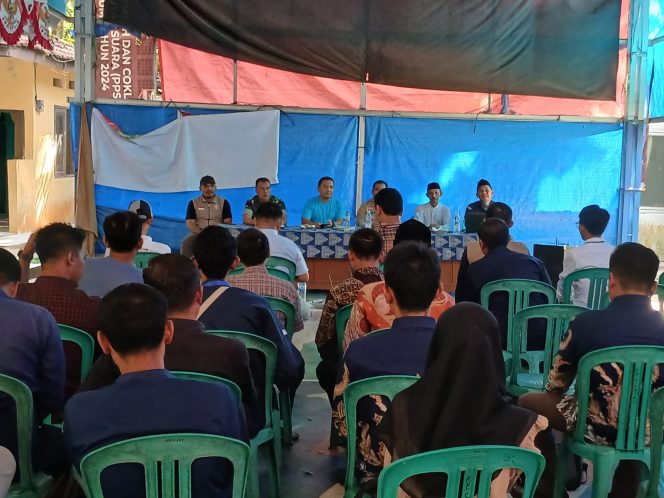 
					Bersama Unsur Muspika, PPK Saketi Gelar Uji Publik DPS Pilkada Tahun 2024 