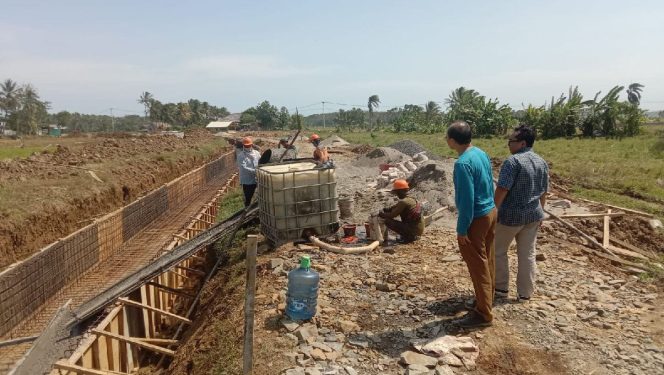 
					Terkait Pembangunan Irigasi DI Cibinuangen,Yang Mendapat Sorotan,Ini Kata Ketua Gapoktan