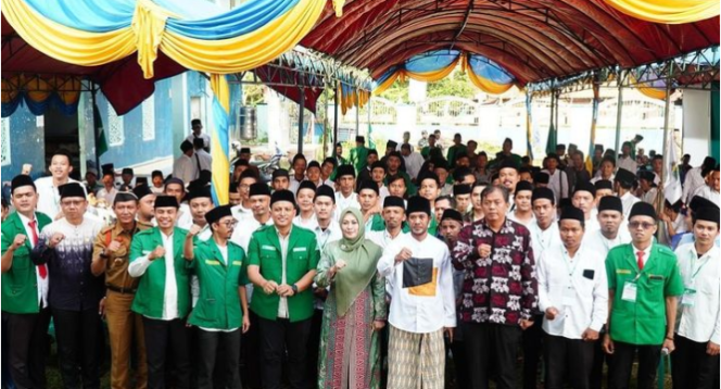 
					Bupati dan GP. Ansor Pandeglang, Pembukaan Acara kaderisasi Ansor Pandeglang di Banjar ponpes darul muqimin
