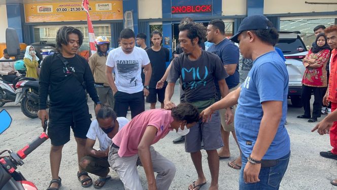 
					BB 100 Gram Sabu, 2 Tersangka Diringkus Tim Opsnal Polres
