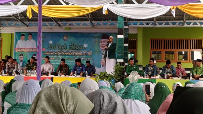 
					Al Washliyah Laksanakan Tabligh Akbar di Asahan: 1.500 Jamaah Tausyiah dan Santunan Anak Yatim