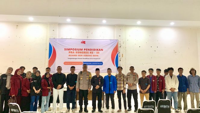 
					Menjelang Kongres ke-3 Aliansi (BEM) Serang Raya Menggelar Simposium Pendidikan dan Pra Kongres
