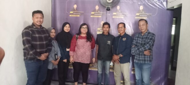 
					Komnas HAM Kunjungi Persatuan Wartawan Indonesia (PWI) Di Sekretariat PWI Pandeglang (Istimewa)