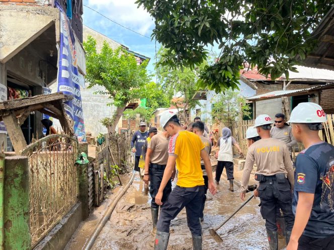 
					Peduli Korban Banjir Di Kelurahan Potu