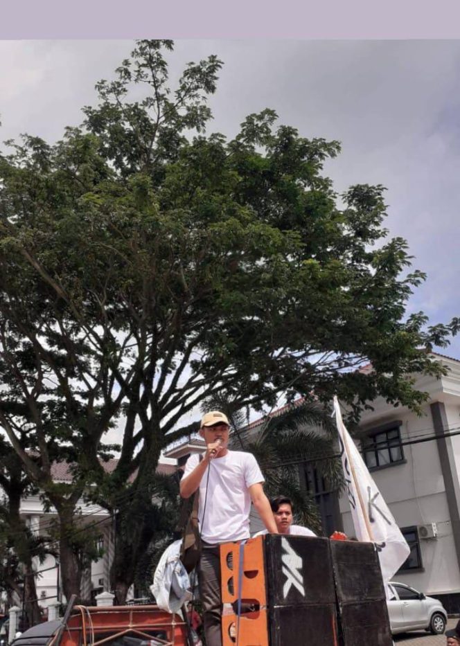 
					Maraknya galian C ilegal 