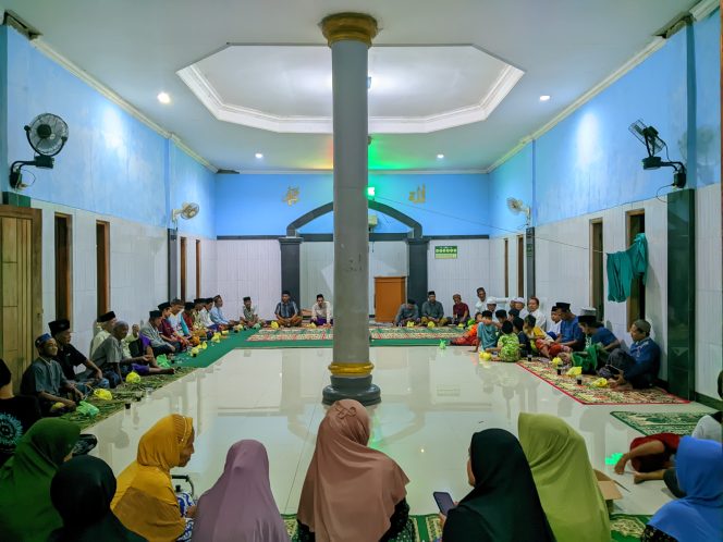 
					Do'a bersama sambut tahun baru (Istimewa)