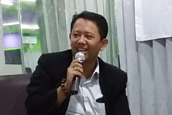 
					Arogansi Satryo Soemantri dan Hancurnya Kepercayaan Publik