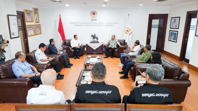 
					Bertemu Ketua Umum KONI Pusat, Bamsoet Tegaskan IMI dan PB Kodrat (Tarung Derajat) Siap Sukseskan