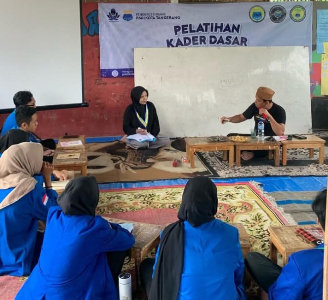
					Penyampaian Materi Analisis Sosial (Ansos) Oleh Subandi Musbah (Dok/Ist)