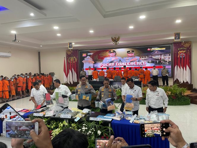 
					Polda Banten Ungkap kasus narkoba (Dok/Nusakata.com)