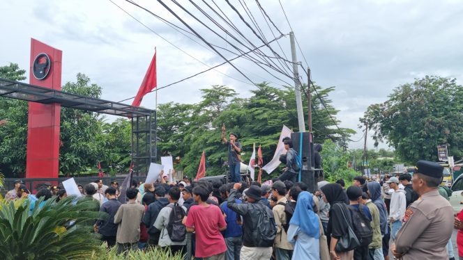 
					AMBB Desak PDIP Banten Untuk Minta DPP Tidak Halangi Hasto Kristiyanto Dalam Proses Hukum (Ist)
