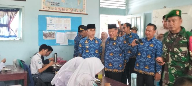 
					Peluncuran Program Makan Bergizi Gratis di SMA Negeri 2 Lahat