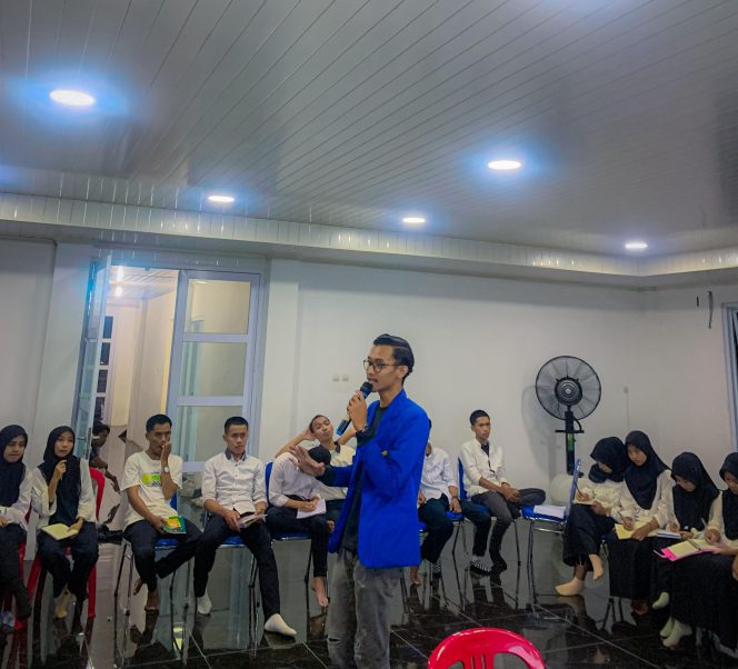 
					Dugaan Pemotongan Dana MDTA dan TPQ, Aktivis : Kita Minta Hadirkan Yang Bersangkutan Saat Audiensi (Foto: Yolan/Ist)