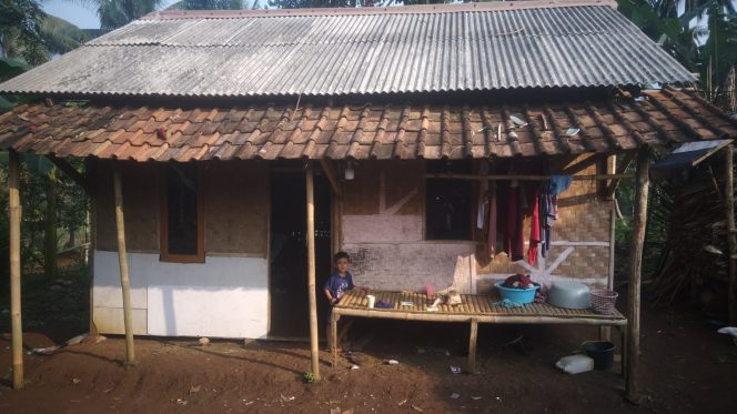 
					Foto : Warga Kurang perhatian dari pemerintah (Dok/Irgi/Nusakata.com)