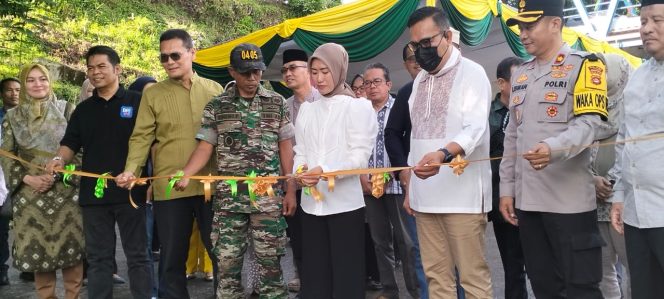 
					Wabup Lahat Tingkatkan Perekonomian (UMKM) Dan Kenalkan Destinasi Wisata