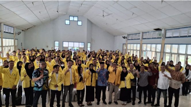 
					Bupati Lahat H. Bursah Zarnubi, S.E. Isi Materi OSMB Universitas Terbuka Palembang 