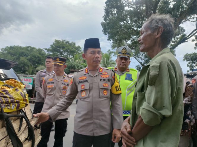 
					Pembagian Takjil dan Buka Bersama Kapolres Lahat Bersama Redaksi Media