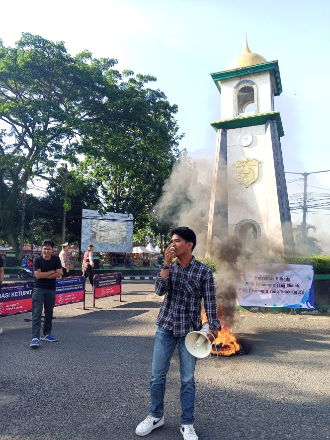 
					Desak Pemerintah Cari Solusi Masalah Gangguan Akses Jaringan 4G di Kecamatan Pulau Manipa