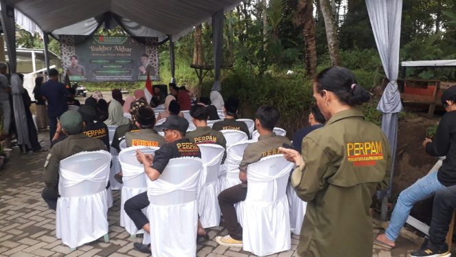 
					DPP PERPAM Gelar Buka Puasa Bersama, Santunan Anak Yatim, dan Pembagian Takjil di Warunggunung (Dok/Ist)