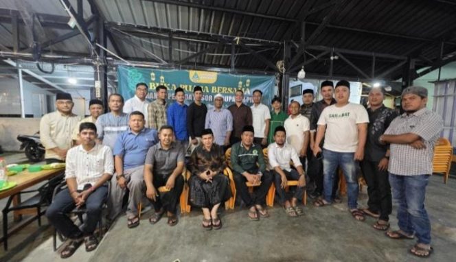 
					PC GP. Ansor Kab. Pidie Sukses menggelar kegiatan Ansor Go Green dan Buka Puasa Bersama (Dok/Ist)