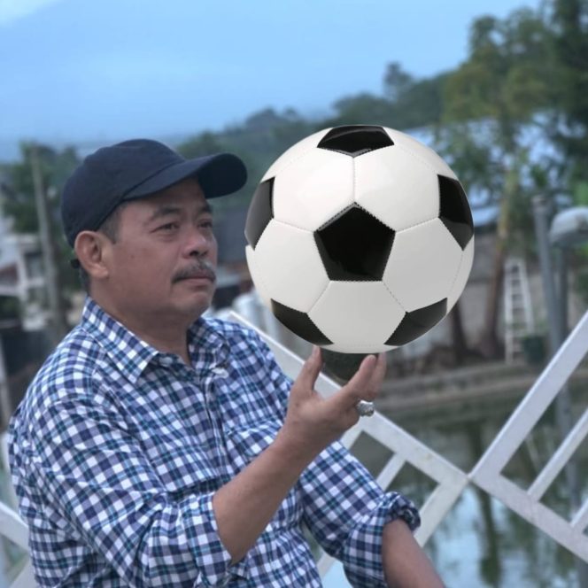 
					Foto. Bupati Lahat, H. Bursah Zanurbi