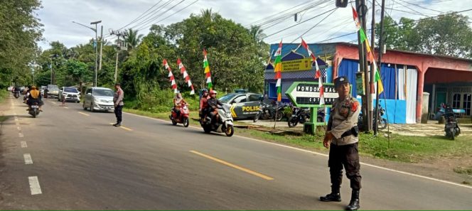 
					Foto. Polsek Malingling Polres Lebak, Laksanakan giat gatur.