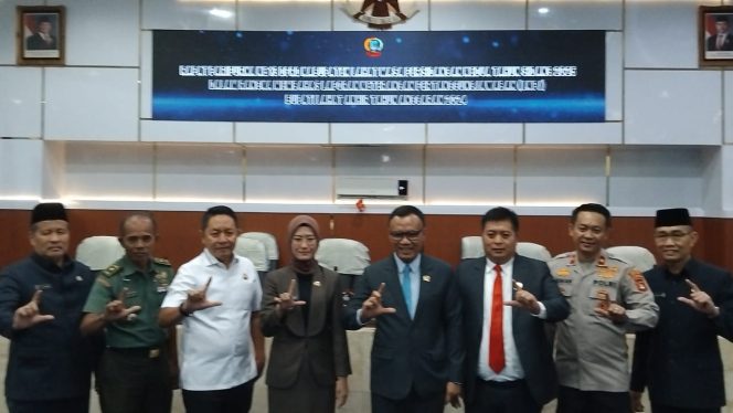 
					Wakil Bupati Lahat Serahkan LKPJ Akhir Tahun 2024, Optimis Jadikan Lahat Mutiara Sumsel (Ist)