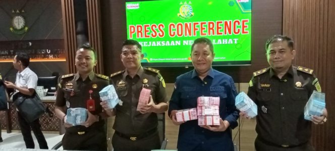 
					Kajari Lahat Tetapkan Dua Tersangka Terkait Dugaan Peta Desa Fiktif Tahun 2023