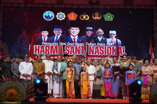 
					Dharma Santi Nasional 2025 Komitmen Pelayanan Umat Hindu Menuju Indonesia Emas 2045 (Ist)