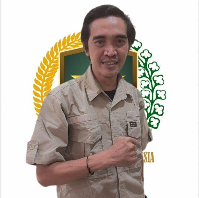 
					Foto : Hadi Ketua Presisium