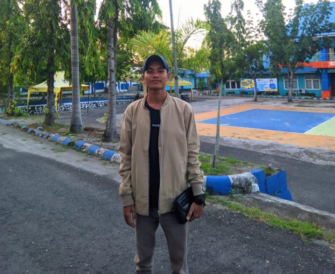 
					Penulis: Hendro Aljamis*