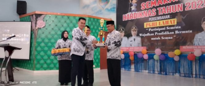 
					Hardiknas Dilahat, PGRI lahat meriah dan kolaborasi (Dok/roby/nusakata.com)