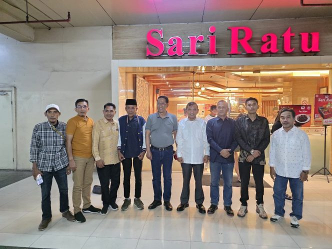 
					KP4S Temui Menkumham RI, Suarakan Percepatan Pembentukan Provinsi Pulau Sumbawa (Ist)