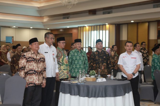 
					Istimewa