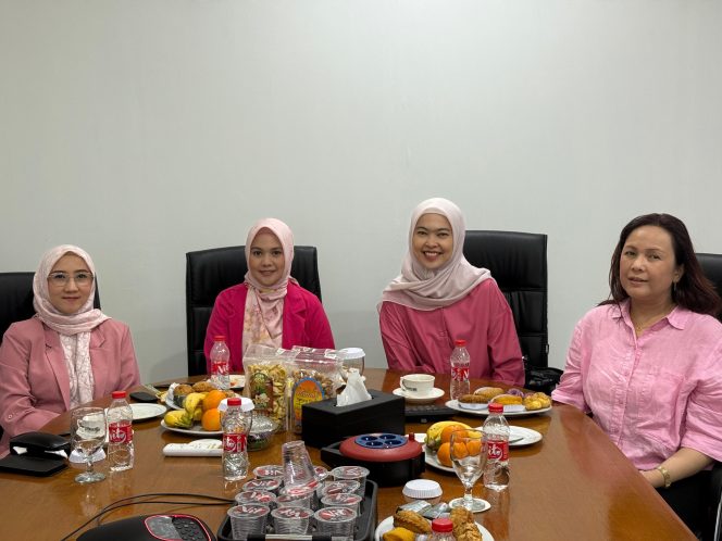 
					Webinar PIISEI: IWABRI BO Cilegon Siap Jadi Agen Edukasi Keuangan Digital (Ist)