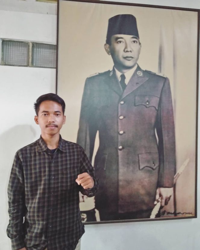 
					Penulis. Yudistira, Demisioner Ketua Ek LMND Pandeglang.