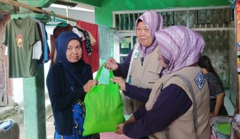 Pelukan Kasih Lewat Donasi, Qalamul Umran Indonesia Salurkan Bantuan untuk Yatim Piatu dan Ibu Hamil (Ist)