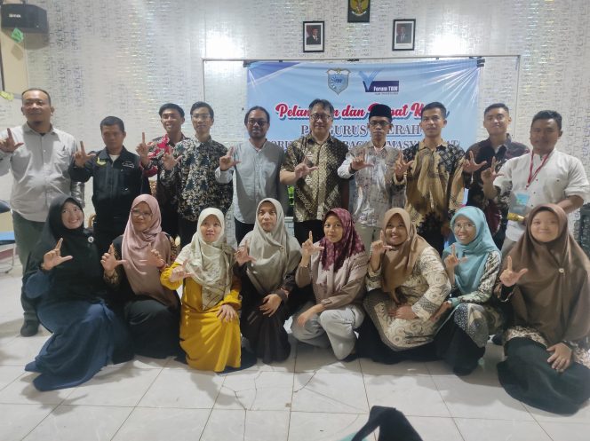 
					Foto. Pelantikan Pengurus Daerah Forum TBM Kabupaten Pandeglang (Ist).