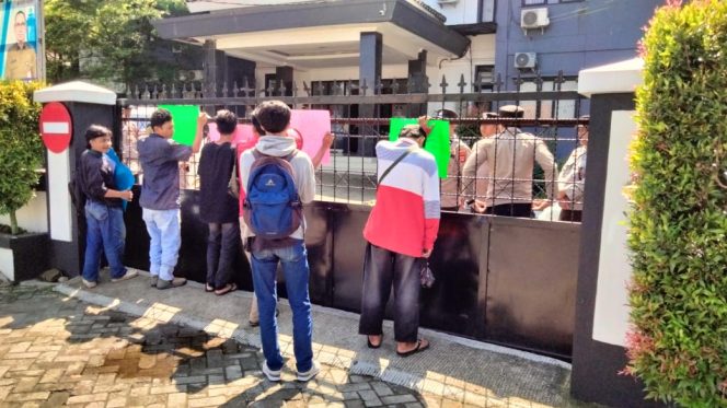 
					P-4 Geruduk Kantor DPU-PR Pandeglang, Desak Usut Dugaan Jual Beli Proyek