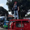 Foto. Salah satu peserta aksi saat sampaikan orasinya (Ist).