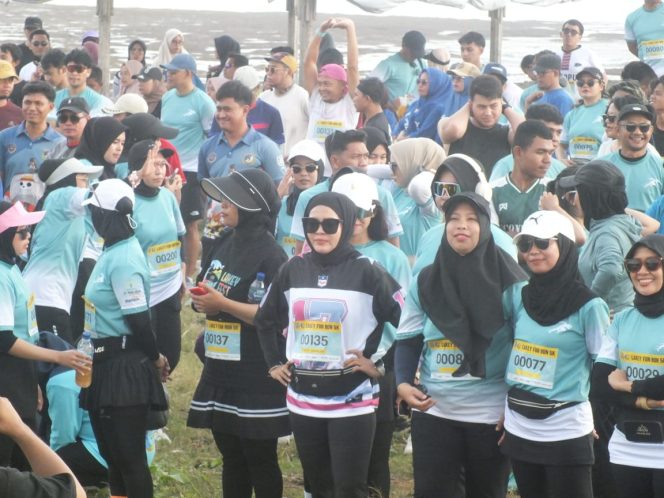 
					Festival Lakey 2025, dan Fun Run 5K Di Lepas Wakil Bupati Dompu, Peserta Ratusan Orang