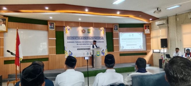 
					Wali Kota Tangerang Hadiri Pelantikan Karang Taruna se-Kecamatan Cibodas 