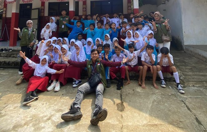 
					Kolaborasi KKN 05 Alaswangi dan 3 SD: Wujudkan Siswa Lebih Semangat Belajar