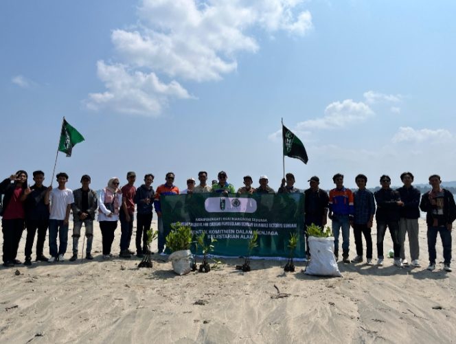 
					Dokumentasi kegiatan Tanam Mangrove HMI Cabang Pandeglang bersama PT RAOS 